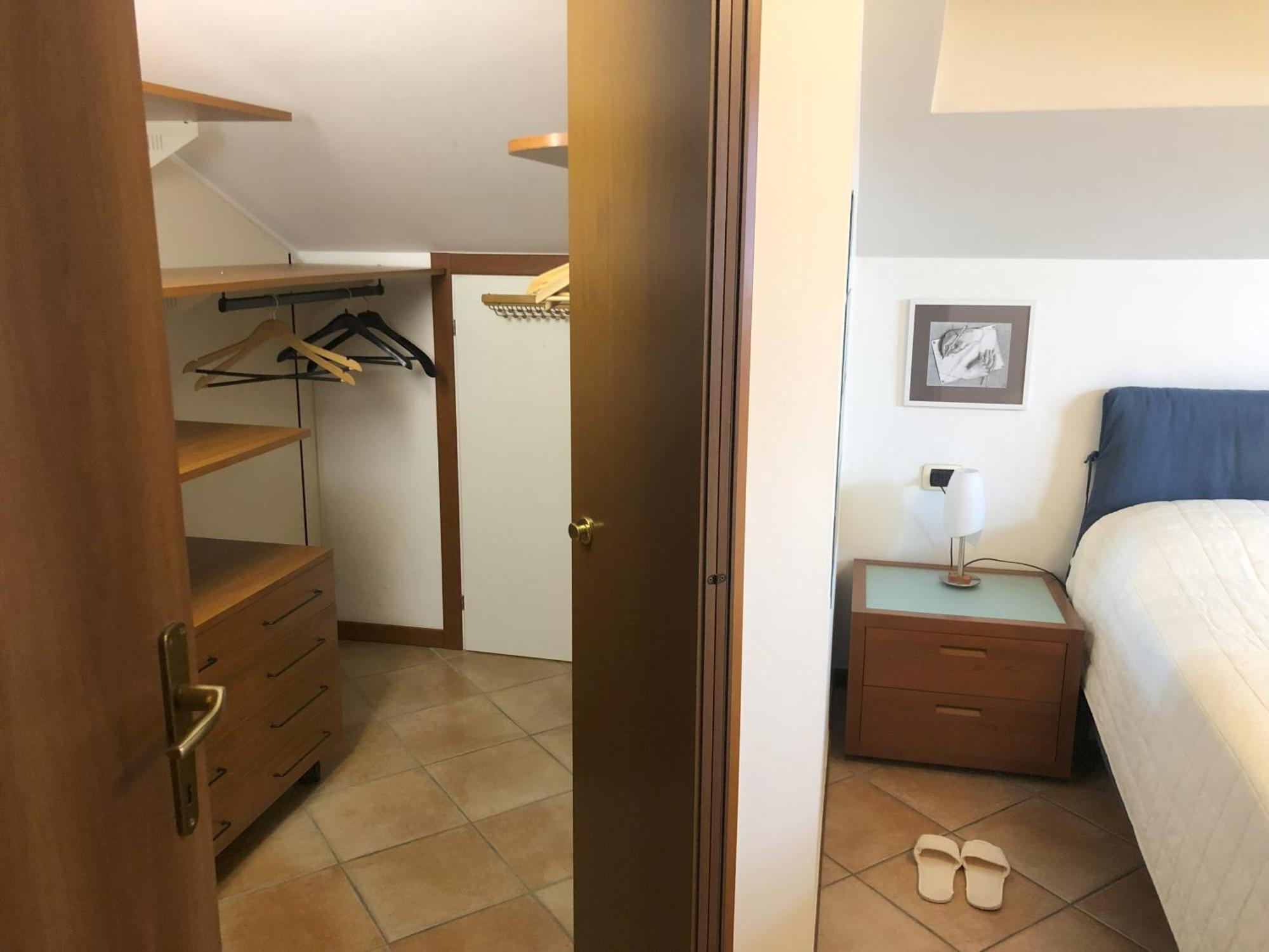 Bright Penthouse Close To Center With Terrace And Lake View Lecco Eksteriør bilde